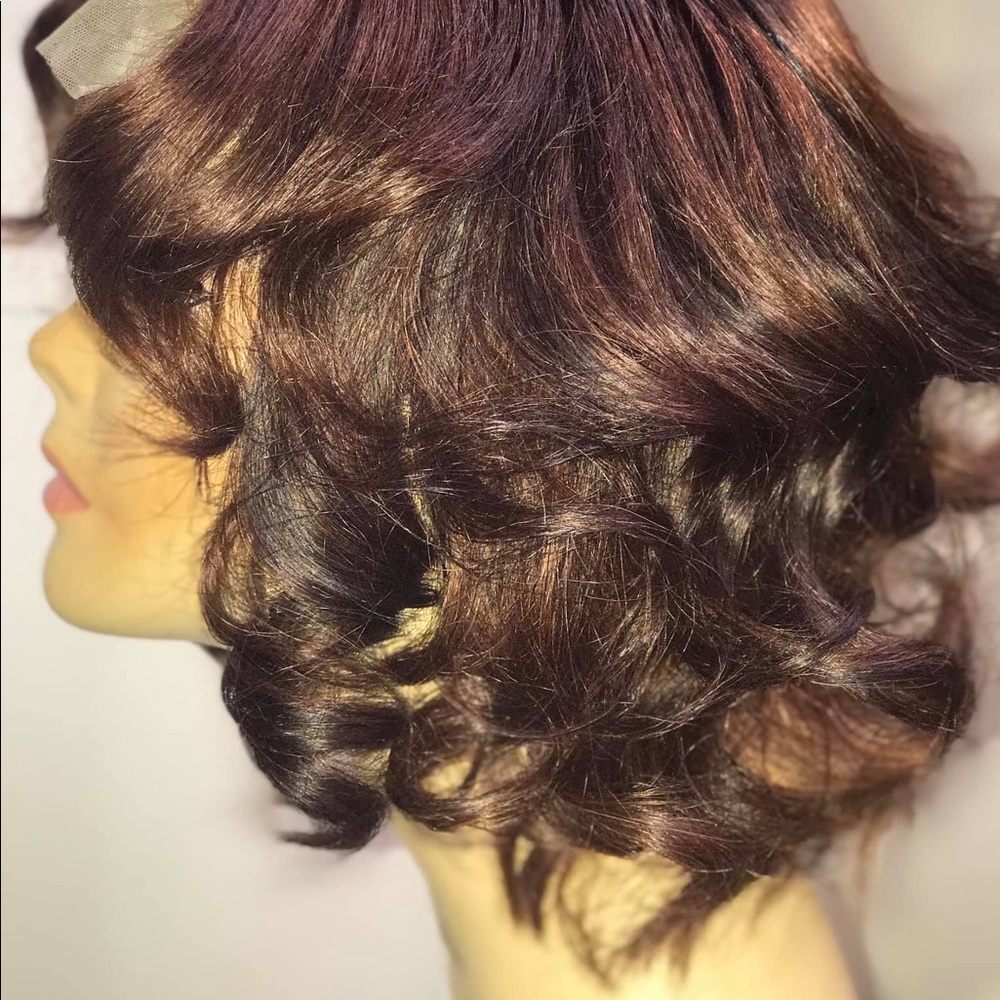 Closure wig - Picture 3 of 3